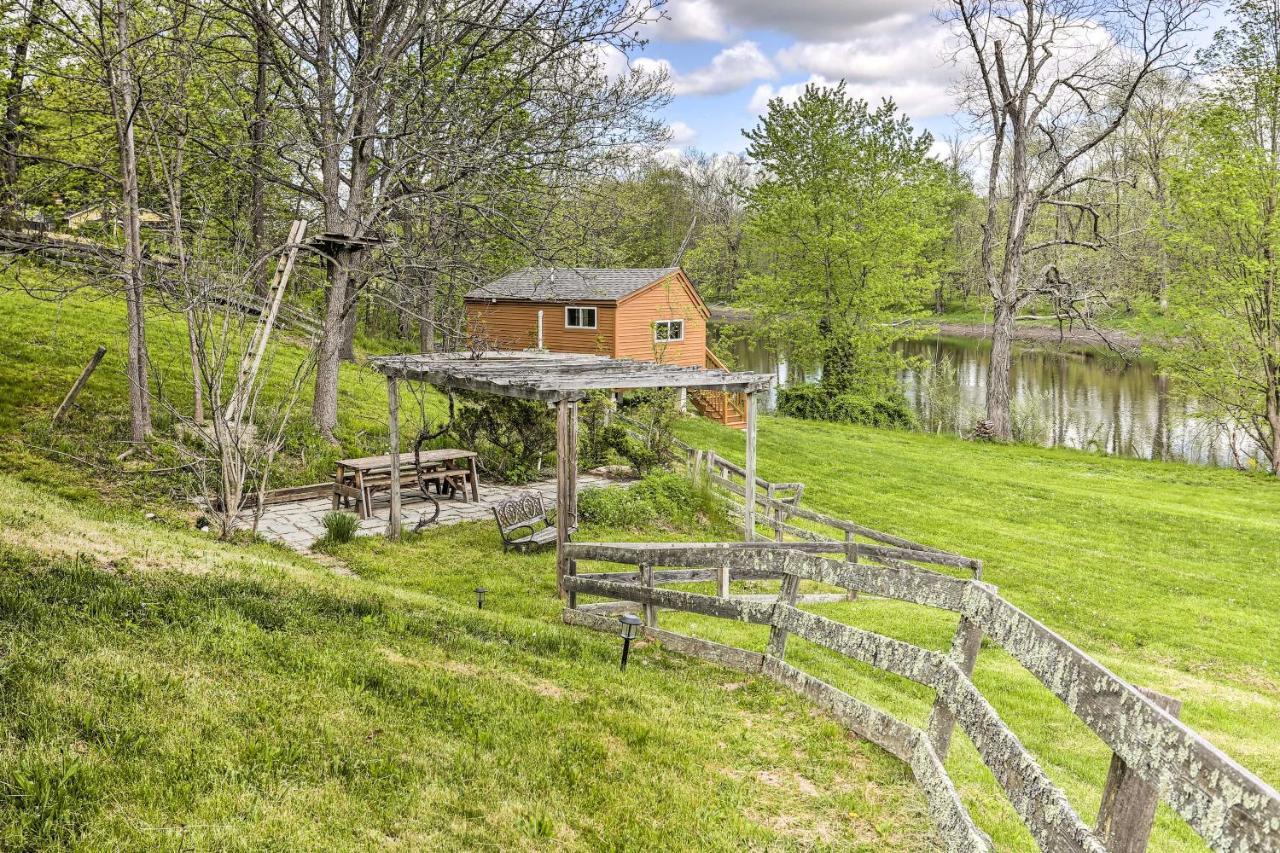 Cozy Upstate Studio With Walkill River Views! Нью-Палц Экстерьер фото